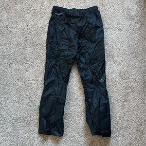 Columbia black snow pants with elastic band